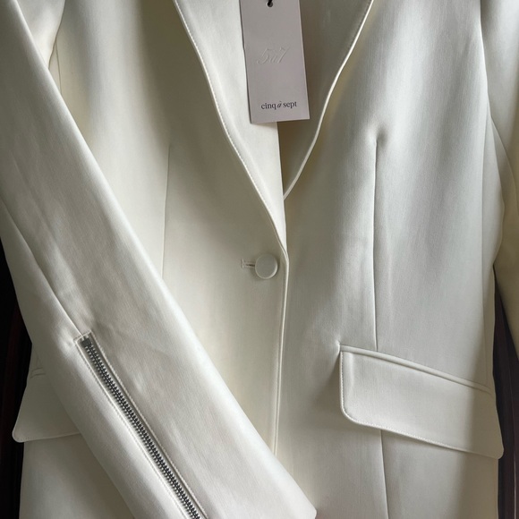 Cinq a Sept Ivory Kym Blazer Size 2 - Picture 5 of 7